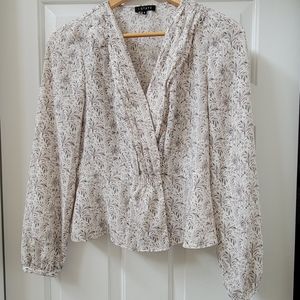 1 State size small snap front blouse